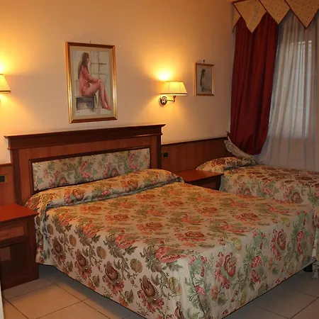 Hotel Malaga Avellino Exterior photo